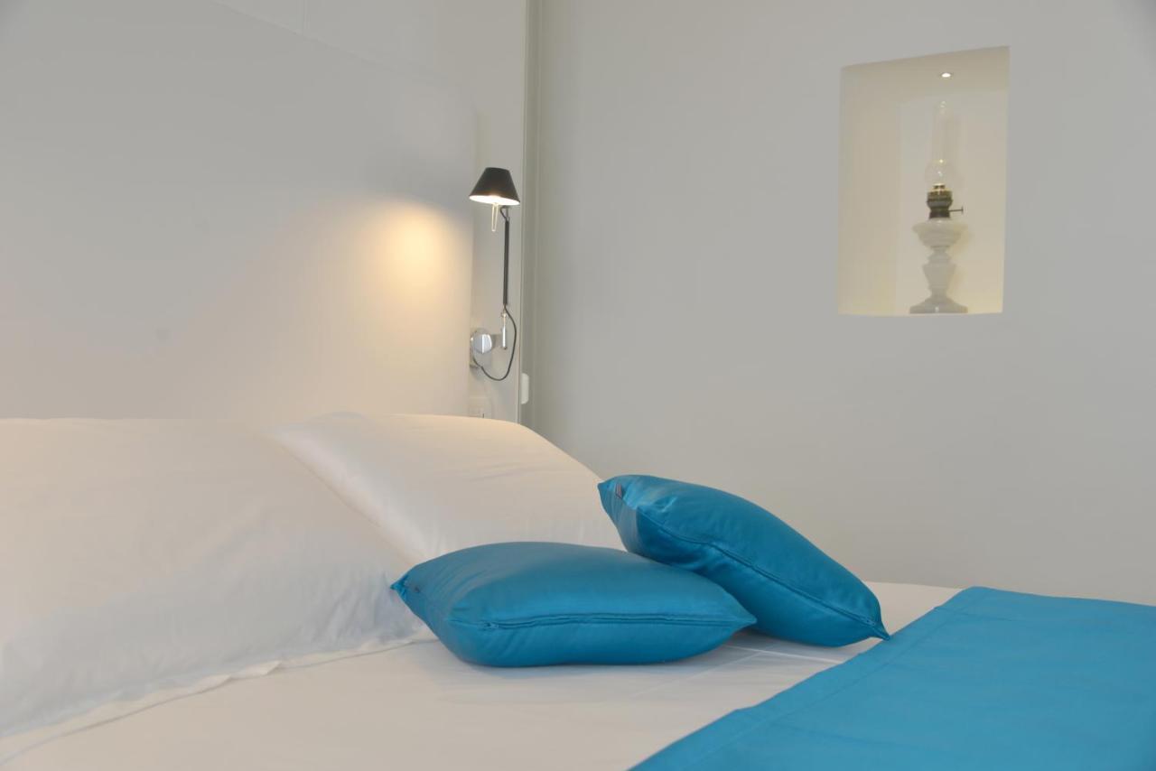 Sunshine Luxury Rooms 오스투니 외부 사진